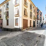 Apto En Granada Centro Con Parking Opcional